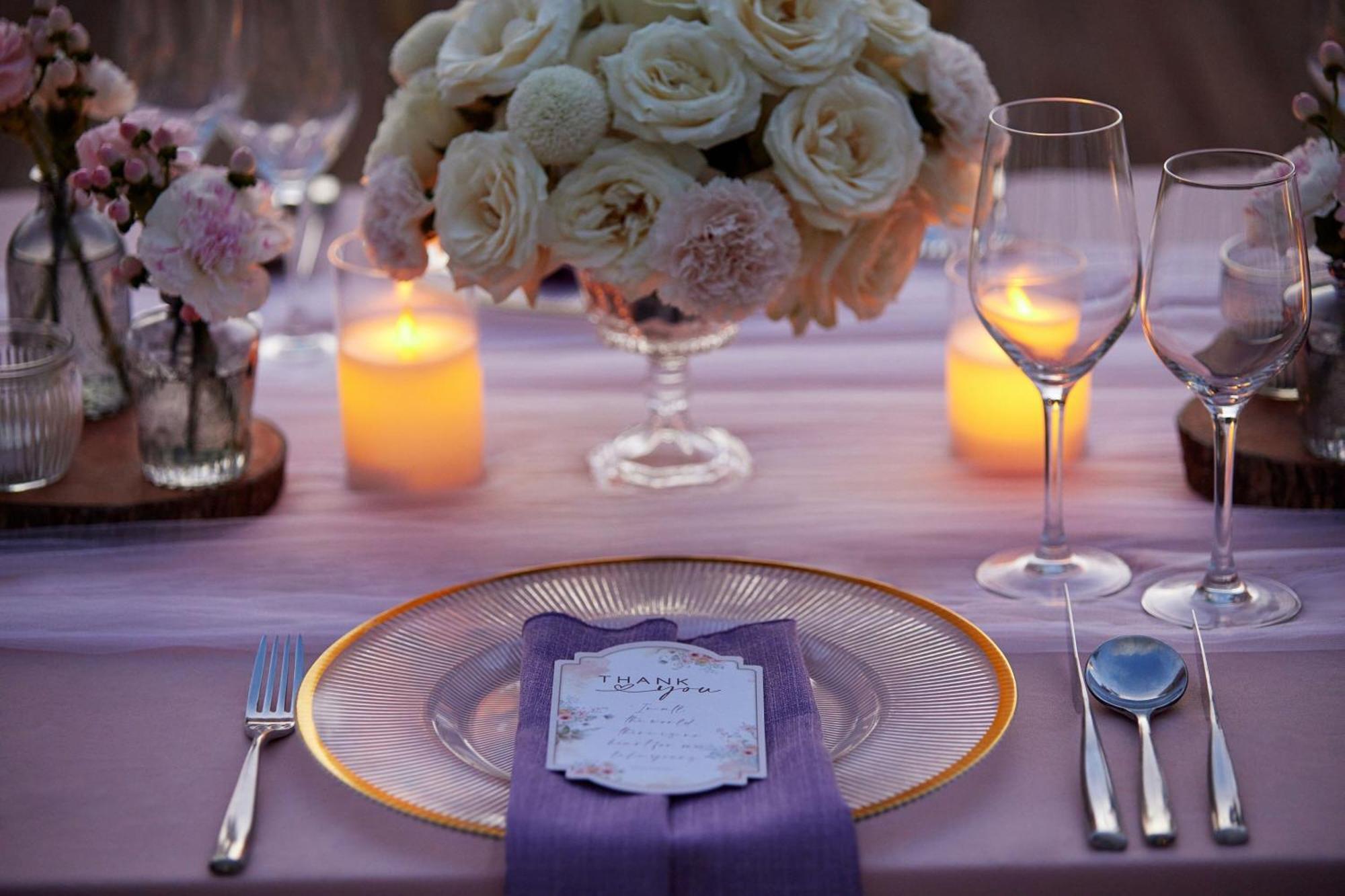 Sheraton Bali Kuta Resort Eksteriør bilde A place setting