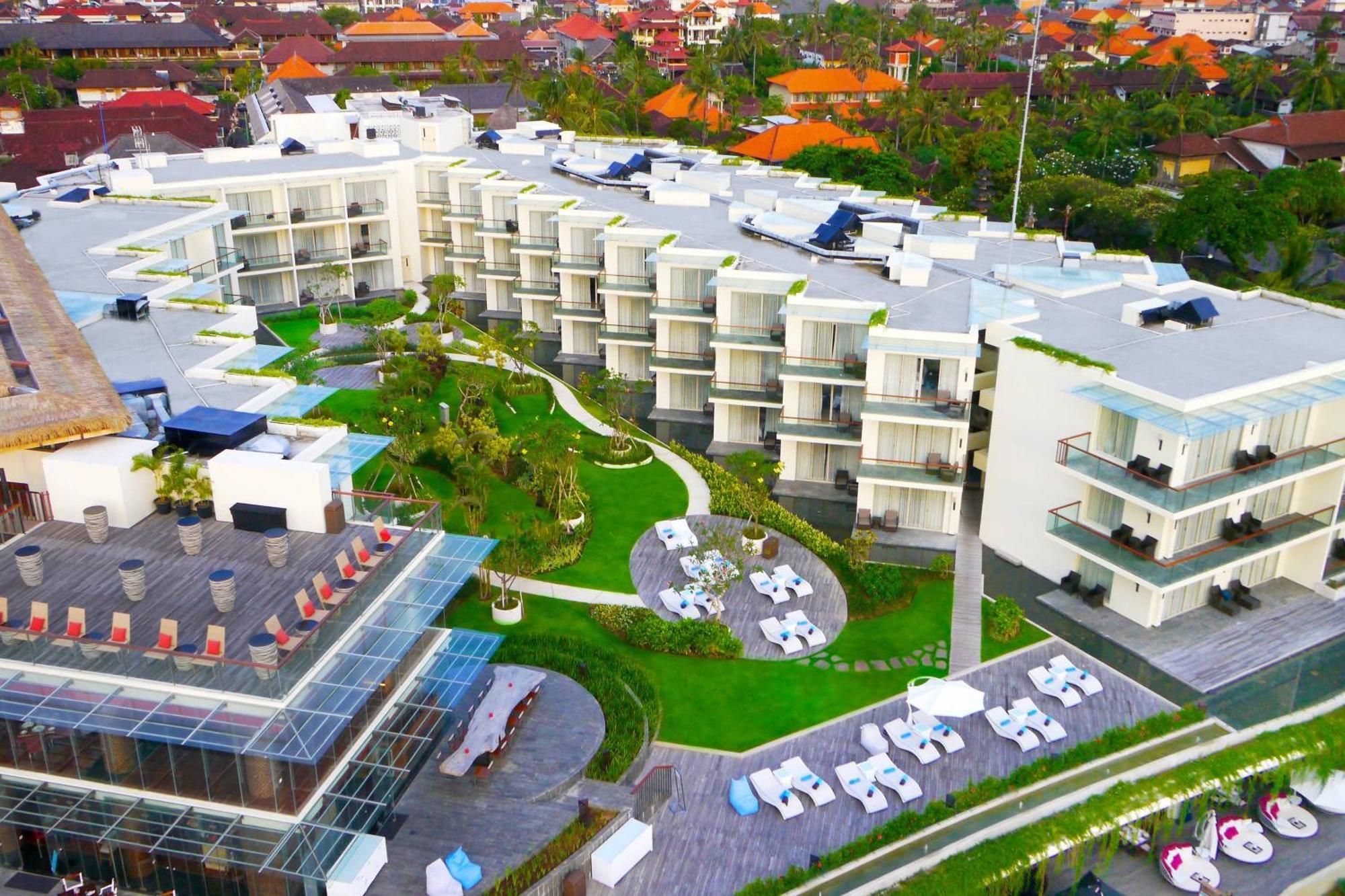 Sheraton Bali Kuta Resort Eksteriør bilde The hotel in 2016