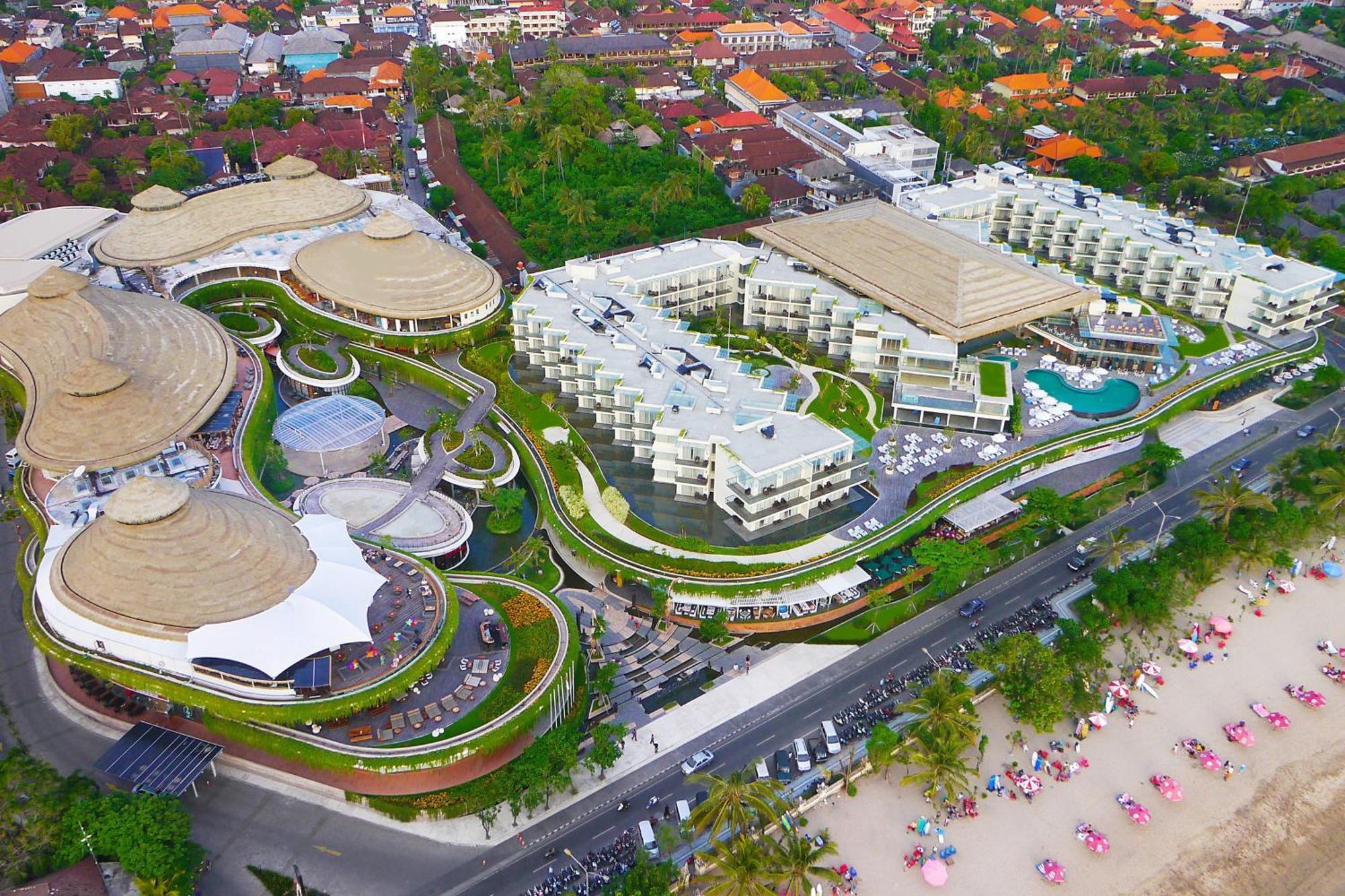 Sheraton Bali Kuta Resort Eksteriør bilde Aerial view of the resort